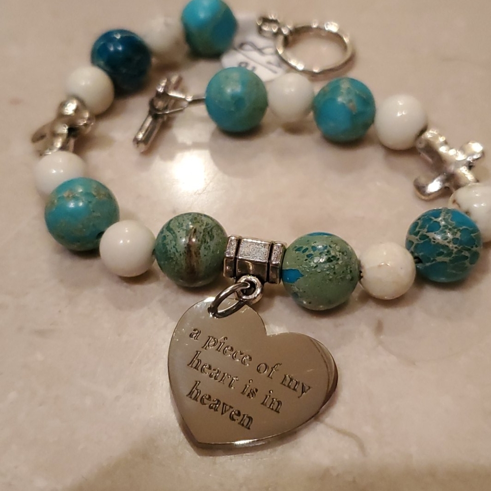 NWT heart in heaven toggle bracelet